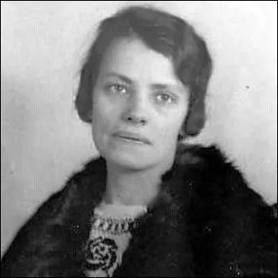 Pour quelle personne décédée en 1918 Anna Anderson sest-elle fait passer pendant plus de 60 ans ?
