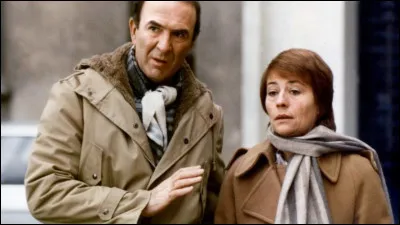 "CAUSE toujours... tu m'intéresses !" est un film qui réunit Annie Girardot et Jean-Pierre Marielle.
Qui en est le réalisateur ?