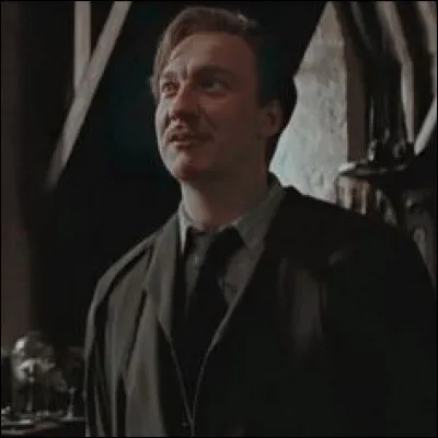 Qui est l'acteur qui joue Remus Lupin ?