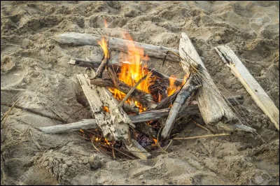 Si un jour ta maison brûle, que fais-tu ?