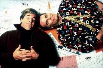 Pourquoi la personne qui l'aide drague toutes les femmes ?