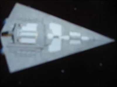 Que possde le destroyer imprial de plus que le croiseur mon calamari ?