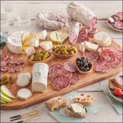 Quel est le nom de cette marque de produits alimentaires distribuée par Carrefour ?