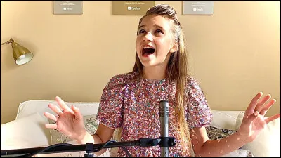 De quel instrument joue-t-elle ?