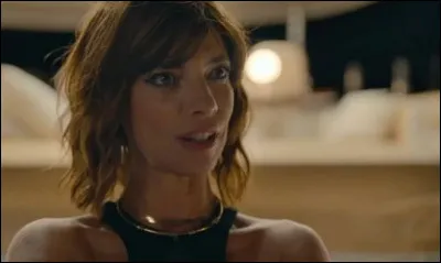 Quel est ce film à énigme sorti sur Netflix ? Il s'agit d'Olivia qui élabore un plan pour mourir. Cela se passe sur son yacht. Et Agatha va tout faire pour faire avancer l'enquête.