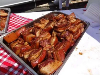Chez le boucher j'ai choisi ces spécialités de l'Anjou à savoir des...