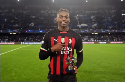 Dans quel club Leão a-t-il joué en France ?