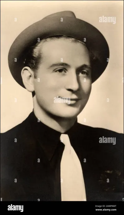 Lors de quelle décennie Charles Trenet nous a-t-il quittés ?