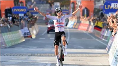 Quel est le nom de ce coureur cycliste ?