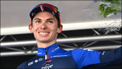 Quel est le nom de ce coureur cycliste ?