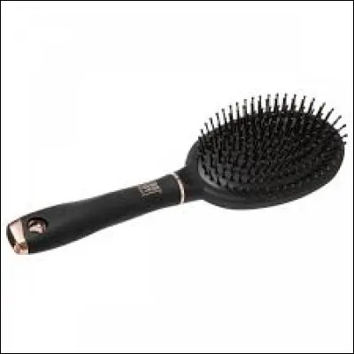 Enfin, tu te coiffes, et tu dis :