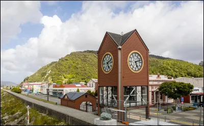 Dans quel pays est située la ville de Greymouth ?