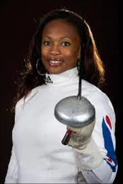 Grande épéiste et femme politique française, Laura Flessel a vu le jour à Point-à-Pitre (Guadeloupe) le 6 novembre 1971. Plusieurs fois médaillée aux Jeux olympiques, elle totalise également six titres de championne du monde et un titre européen. Quel était son surnom ?