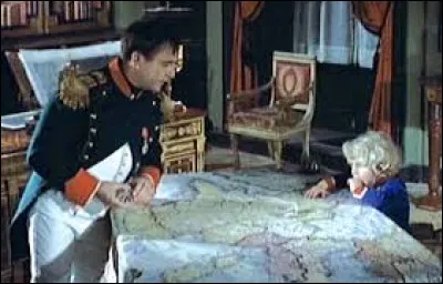 Dans "Napoléon II, l'aiglon", film de Claude Boissol réalisé en 1960, quel acteur est Napoléon 1er ?