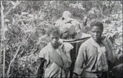 Ce 29 mars, éclate à Madagascar une révolte contre les colons français qui sera suivi d'une répression féroce : c'était en ...