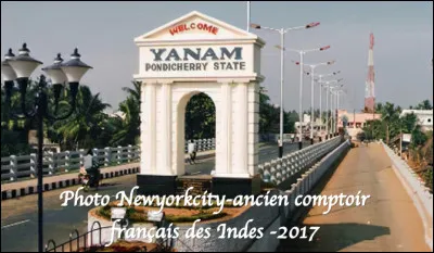 Quelle est cette ville en Y, ancien comptoir prospère de l'inde française, cité fondée en 1723 ?