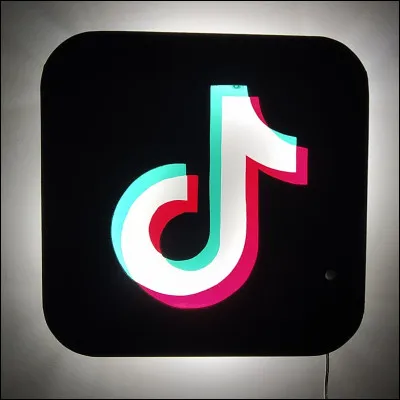 Tout le monde le connait celui-là, c'est le logo de...