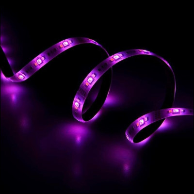 Préfères-tu une robe bouffante, ou au contraire ajustée ?