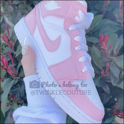 Aimes-tu ces chaussures ?