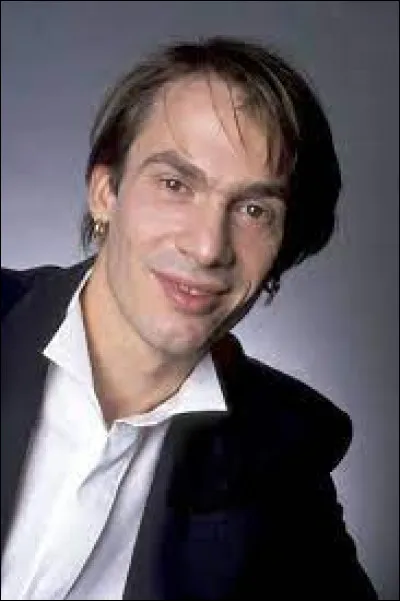 Complétez le titre de cette chanson : "Presse qui...