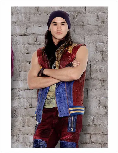 Dans ton groupe d'amis, tu es :