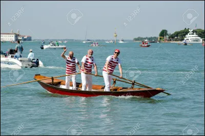 Quel écrivain est l'auteur du roman "Trois hommes dans un bateau" ?