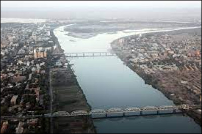 Quel est ce grand fleuve qui traverse le Soudan ?