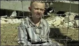 Comment le petit garon croit-il que cet horrible endroit s'appelle ?