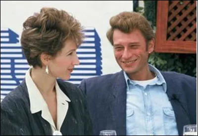 Quelle femme Johnny Hallyday n'a pas épousé ?
