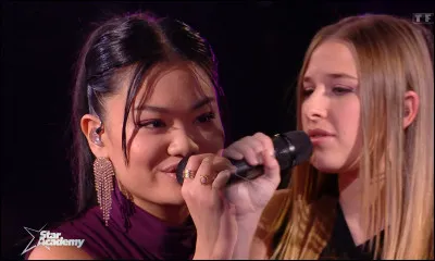 Quelle chanson Héléna et Marie-Maud ont-elles interprétée ?