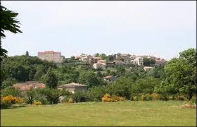 Village de l'arrondissement de Tournon-sur-Rhône, Champis se situe dans le département