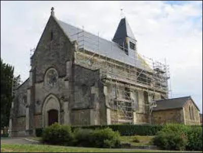Voici l'église Saint-Louvet, à Frignicourt. Village du Grand-Est, dans l'aire d'attraction Vitryate, il se situe dans le département ...