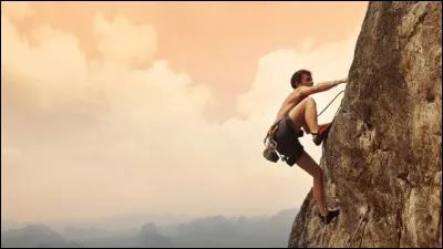 Son professeur l'avertit qu'il fallait fournir plus d'efforts.
De quel type de discours s'agit-il ?