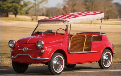 Quelle est cette voiture dénudée sur base de Fiat 500, produite de 1958 à 1972 ?