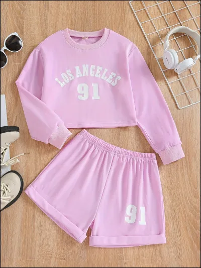 Pourrais-tu t'habiller comme ça pour le travail ?