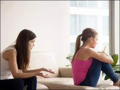 Tu te disputes avec ta meilleure amie, tu t'excuses mais elle t'ignore. Que fais-tu ?