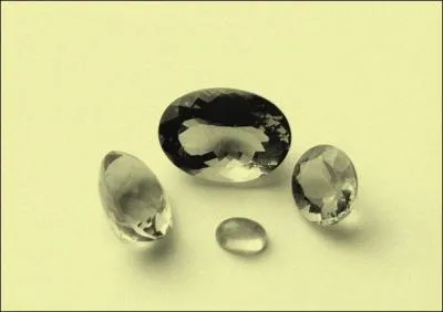 De quelle couleur est l'amthyste ?