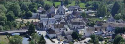 Ce village de 1000 habitants du d&eacute;partement du Loir-et-Cher, situ&eacute; entre Chambord et Beaugency, c'est ...