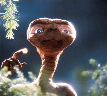 Qui a dit : 'Je crois aux extraterrestres tant que je n'ai pas eu la preuve de leur non-existence' ?