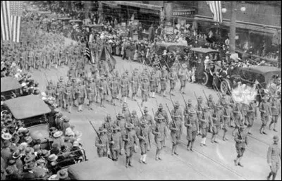 Ce 6 avril, les Etats-Unis entrent en guerre aux côtés de la Triple Entente : c'était en ...