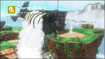 La couleur des lunes du pays des Chutes est :