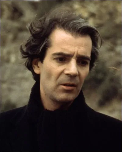 Qui est ce jeune Pierre qui deviendra un acteur célèbre ?