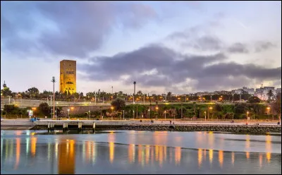 Au Maroc, la capitale est Rabat. Mais ce n'est toutefois pas la ville la plus peuplée du pays. Quel est son classement dans les villes les plus peuplées de ce pays du Maghreb ?