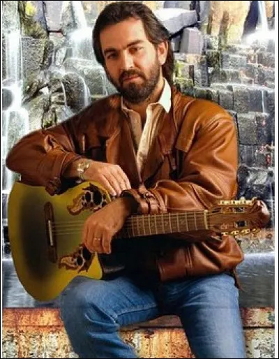 Qui est ce spécialiste du «picking» en guitare, connu par bon nombre de débutants ?