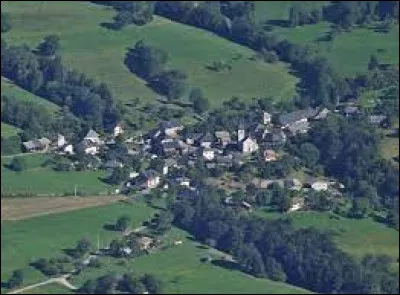 Quelle est cette commune de Haute-Savoie, peuplée de 110 habitants située dans le massif des Bauges ?