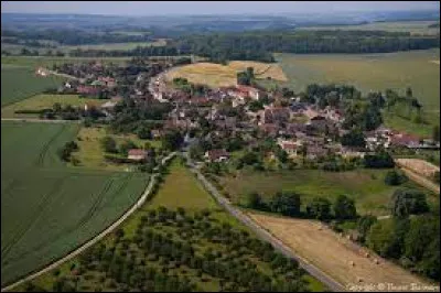 Quelle est cette commune du Val-d'Oise, peuplée de 320 habitants, située entre Magny et Saint-Clair-sur-Epte ?