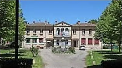 Village Audois, Saint-Michel-de-Lanès se situe en région ...