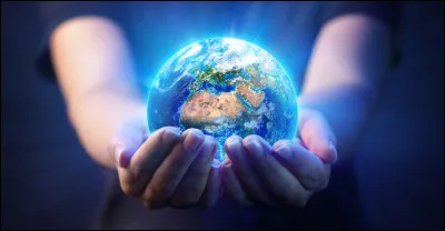 À quel chanteur faut-il attribuer le titre "Le Monde est gris, le monde est bleu" ?