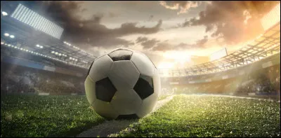 Quel ancien grand footballeur français est mort en 2023 ?