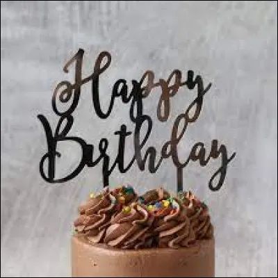 Quelle est la traduction de "happy birthday" en français ?